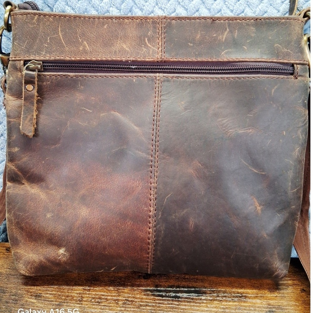 Distressed Brown Leather Crossbody Bag Multi Pocket Messenger Purse Cowgirl Boho - Picture 4 of 12